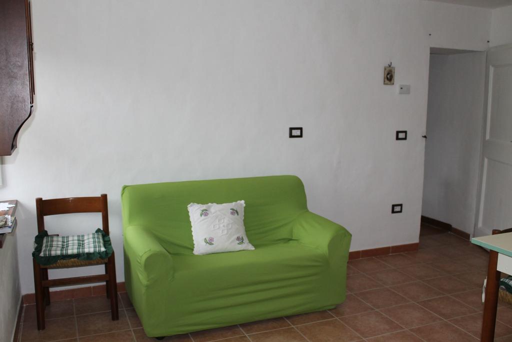 B&B Il Poggetto Serra SantʼAbbondio 객실 사진